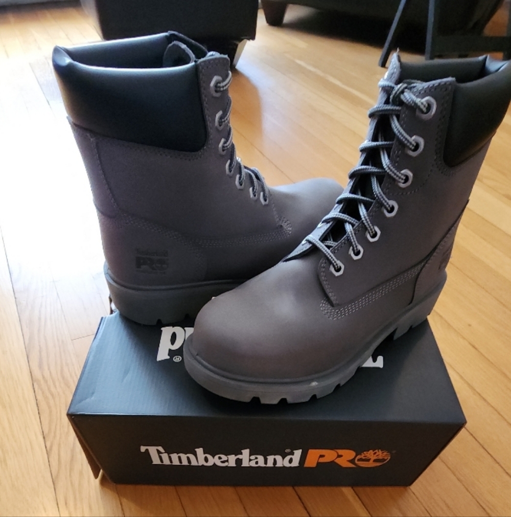 Brand new Timberland PRO Steel-Toe Size 6 MEN'S fits 7.5 WOMEN